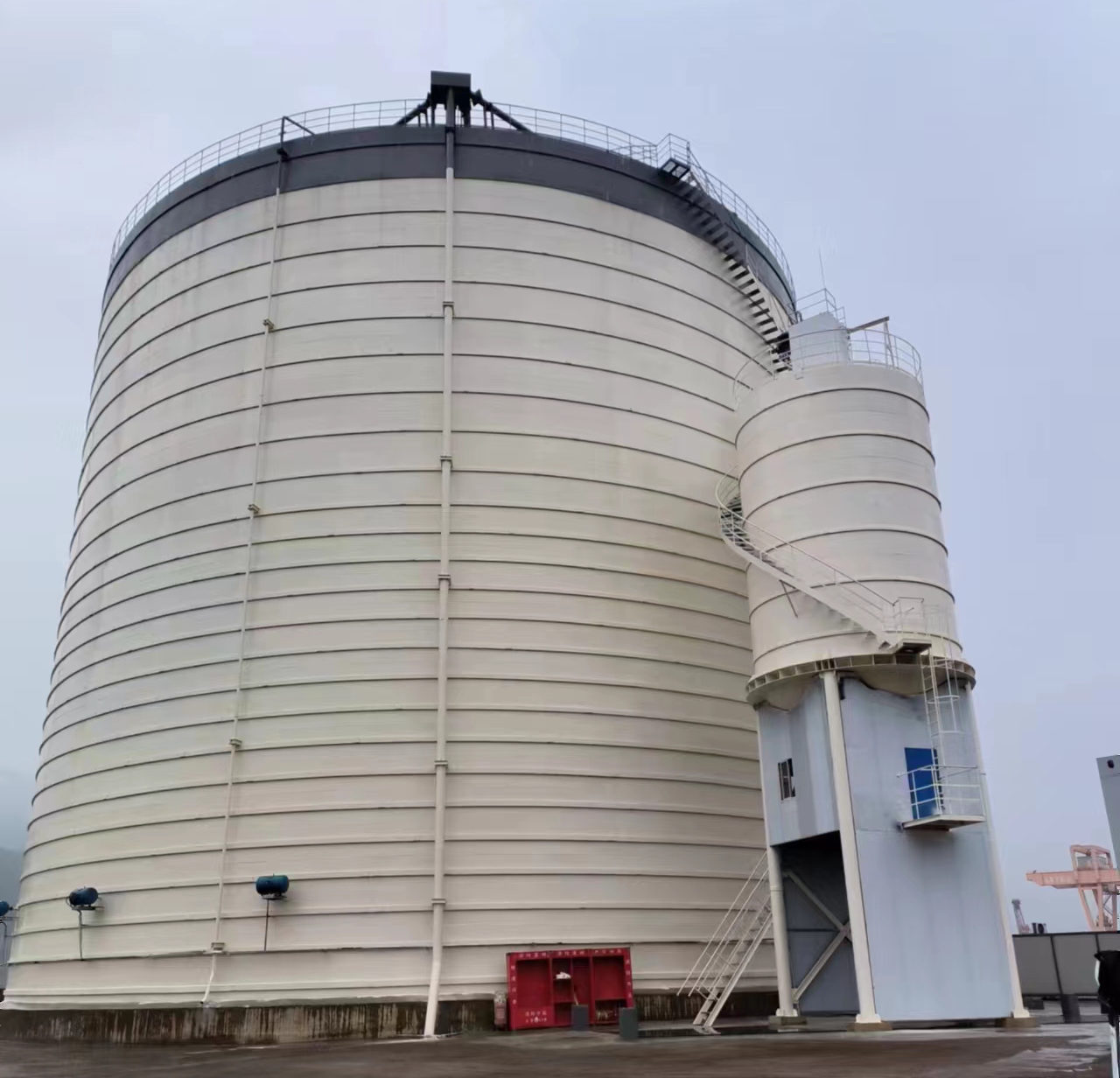 山亭10万吨水泥钢板库